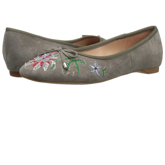 Franco Sarto Womens Roland Ballet Flat Ballet Flat